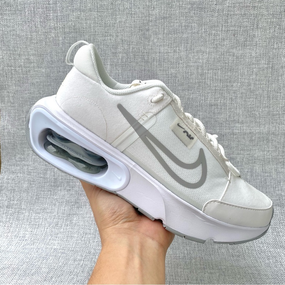 Nike Air Max INTRLK Women's Size 9
